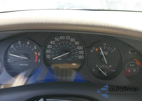 1998 Buick Regal Ls z USA, uszkodzony, nr VIN 2G4WB52K7W1436319